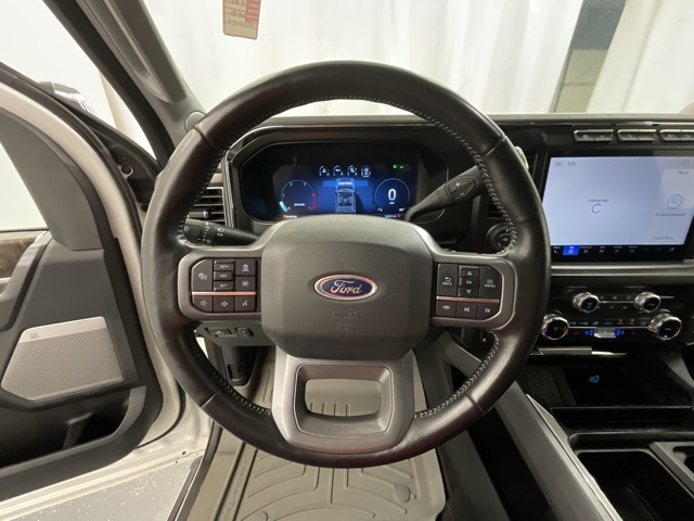 2023 Ford F-250 photo 11