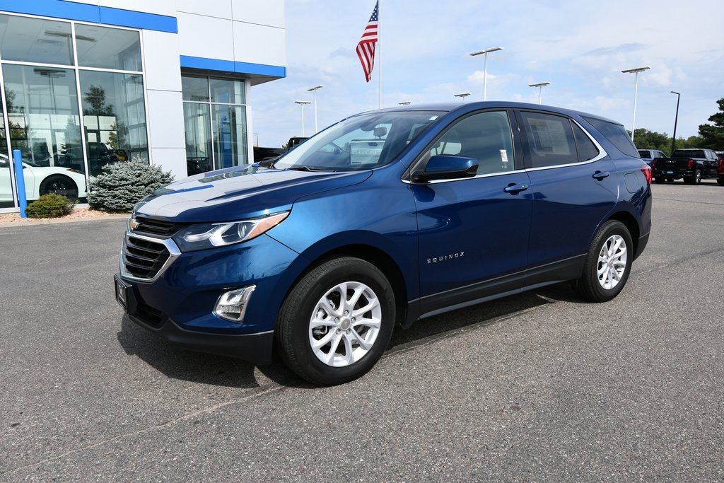 Used 2020 Chevrolet Equinox LT with VIN 3GNAXKEV1LL335315 for sale in North Branch, Minnesota