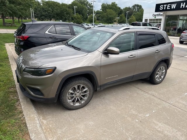 Used 2021 Jeep Cherokee Latitude Plus with VIN 1C4PJMLBXMD161275 for sale in Clive, IA