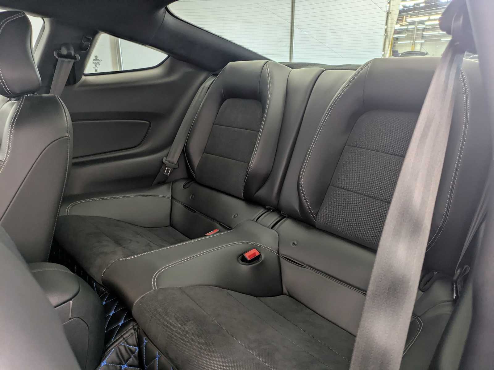 2019 Ford Mustang GT Premium photo 17