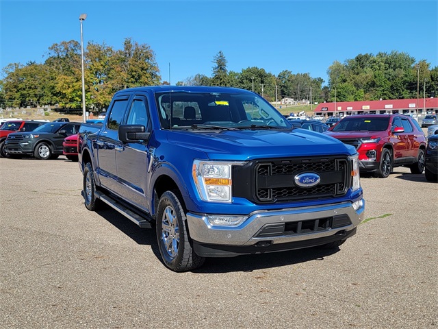 2022 Ford F-150 XLT photo 3