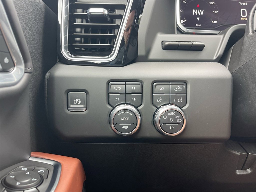 2025 Gmc Sierra 2500 HD Denali Ultimate photo 25