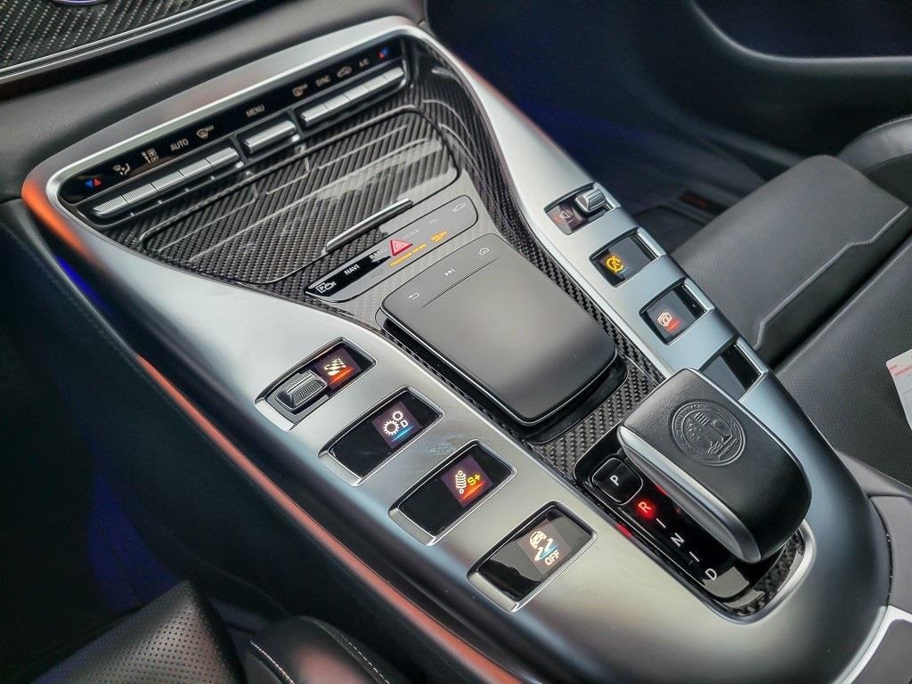 2019 MERCEDES-BENZ AMG GT - Image 16