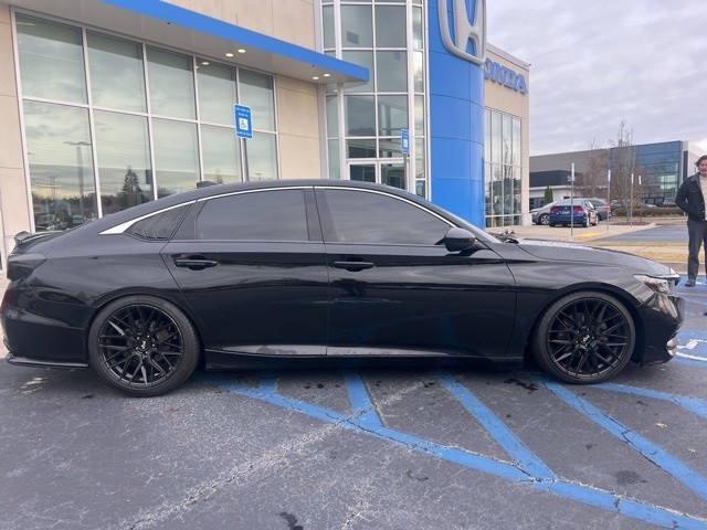 2019 Honda Accord LX photo 2