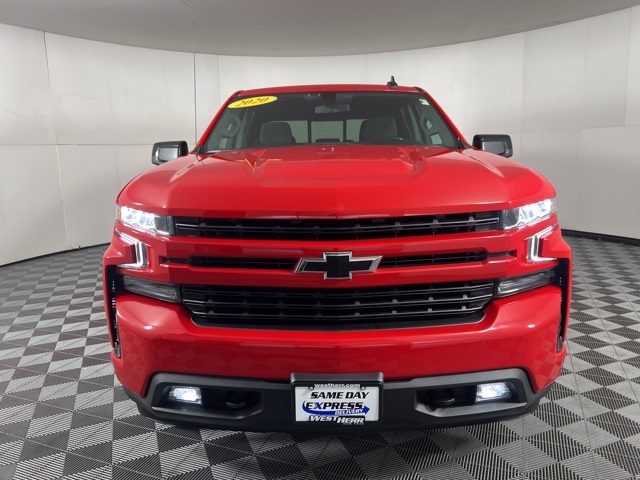 2020 Chevrolet Silverado 1500 RST photo 2