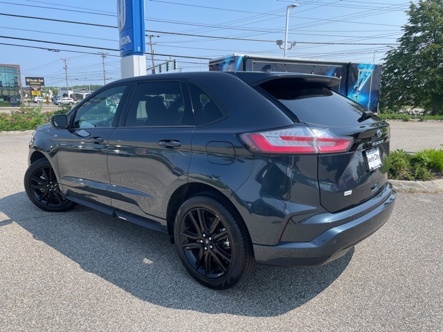 2022 Ford Edge ST photo 5