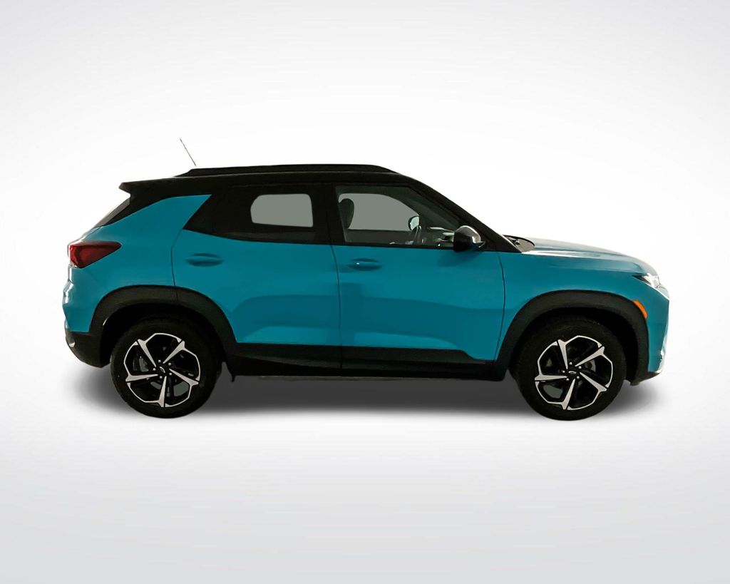 2021 Chevrolet Trailblazer RS photo 4