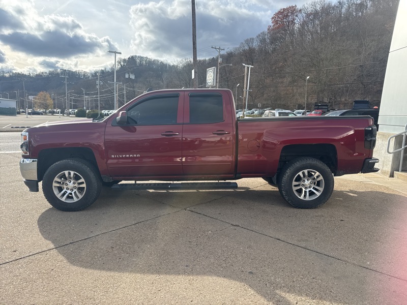 2016 Chevrolet Silverado 1500 LT photo 4