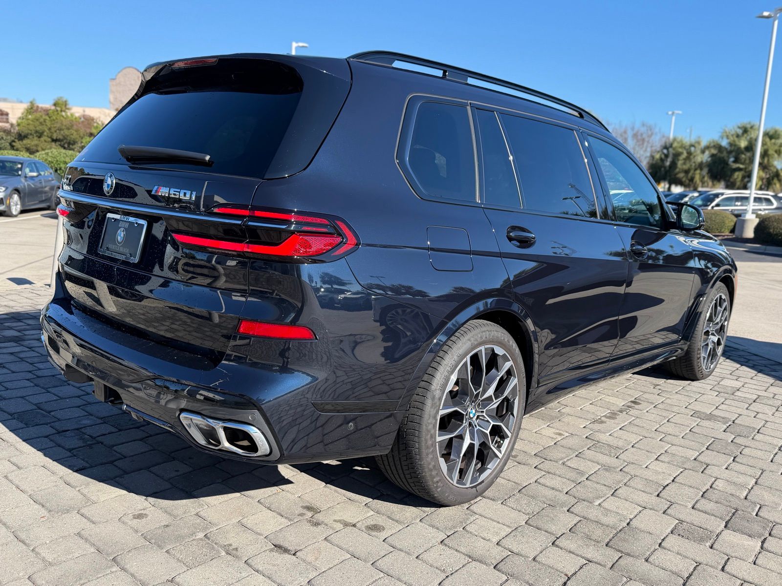 2024 Bmw X7 M60i photo 2