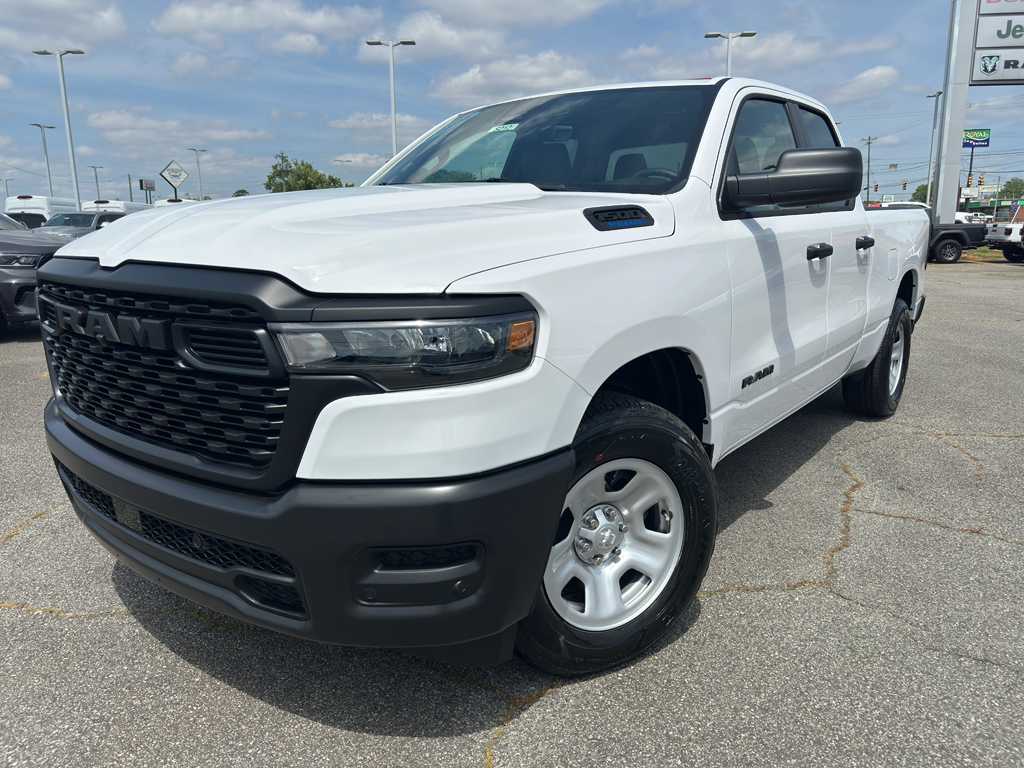 2025 Ram 1500 Tradesman photo 2