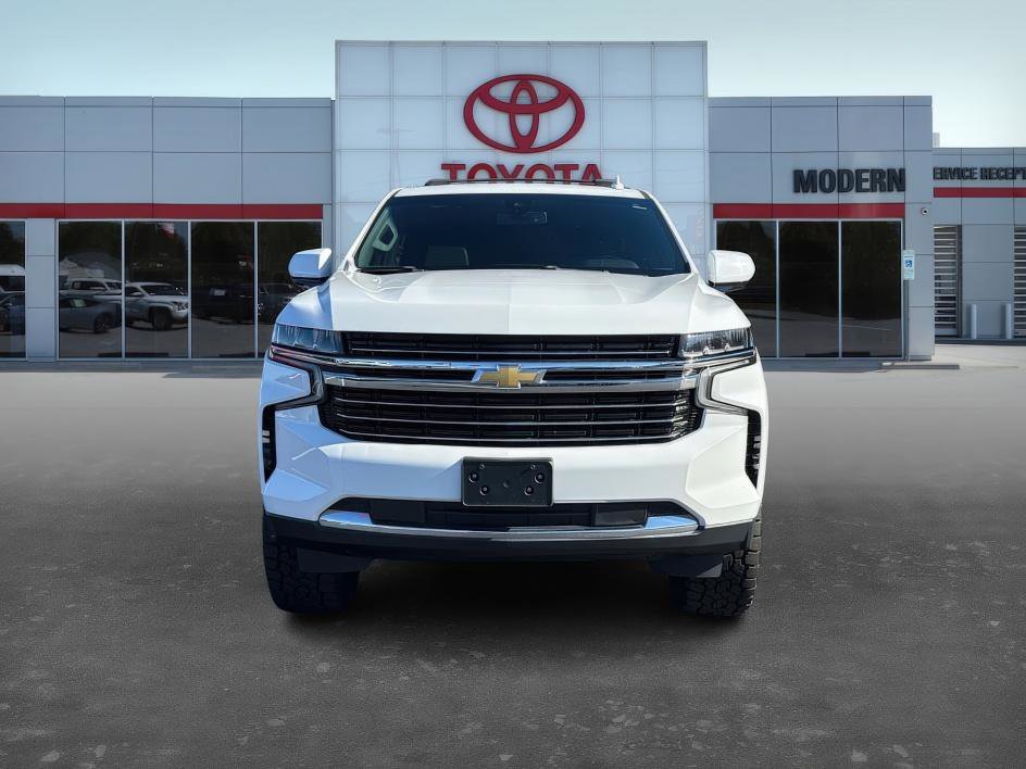 2021 Chevrolet Tahoe LT photo 2