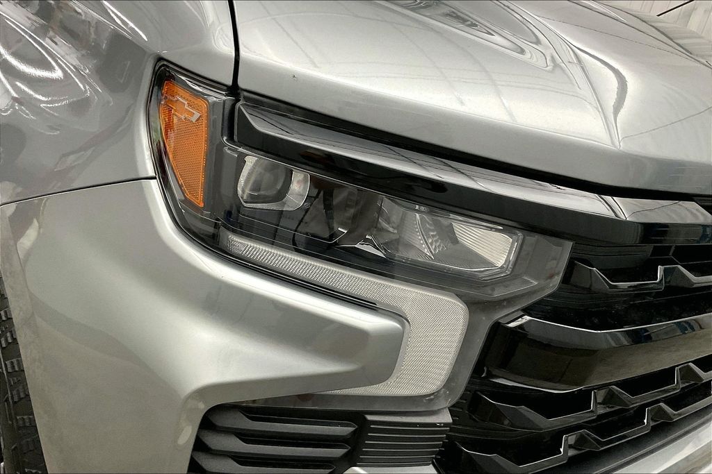 2023 Chevrolet Silverado 1500 RST photo 28