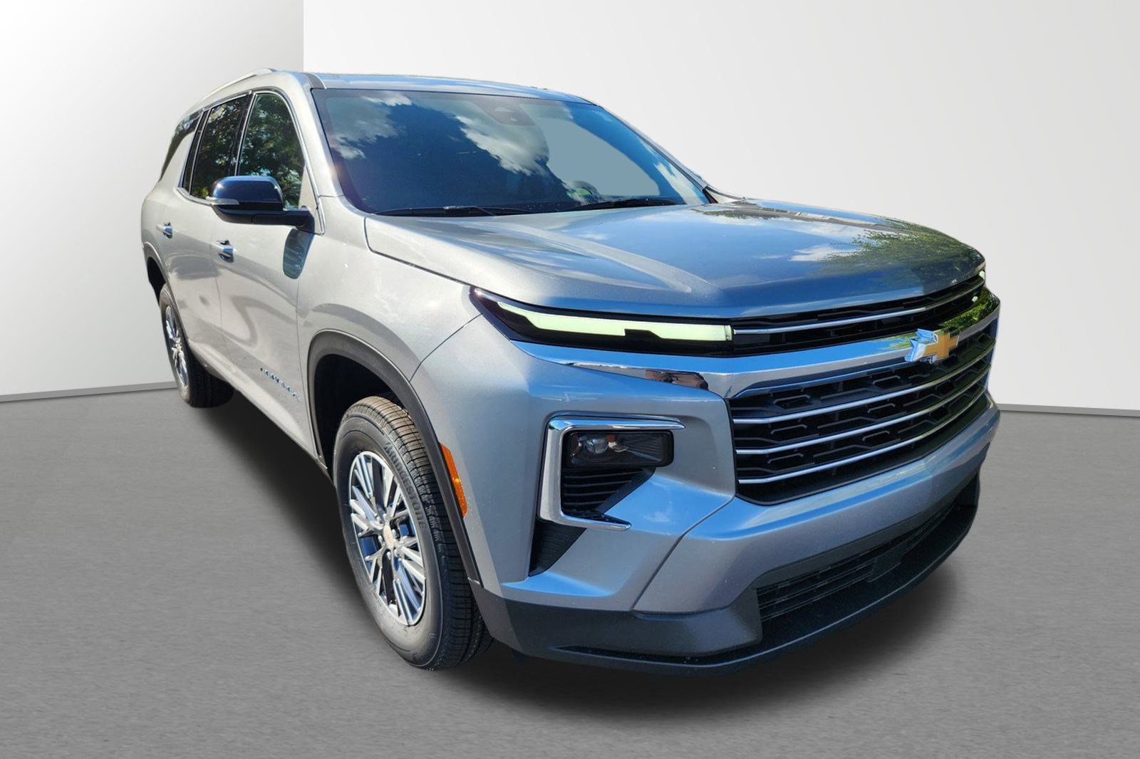 2026 Chevrolet Traverse LT's photo
