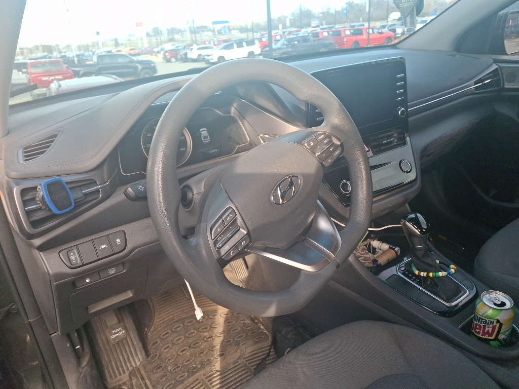 2020 Hyundai IONIQ Blue's photo