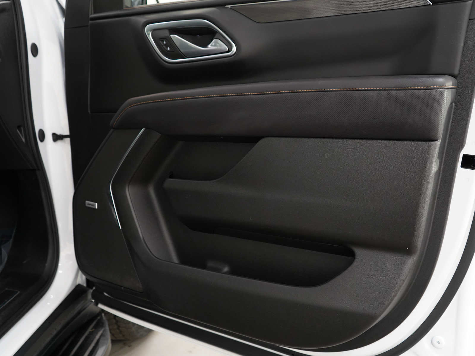 2024 Gmc Yukon XL AT4 photo 8