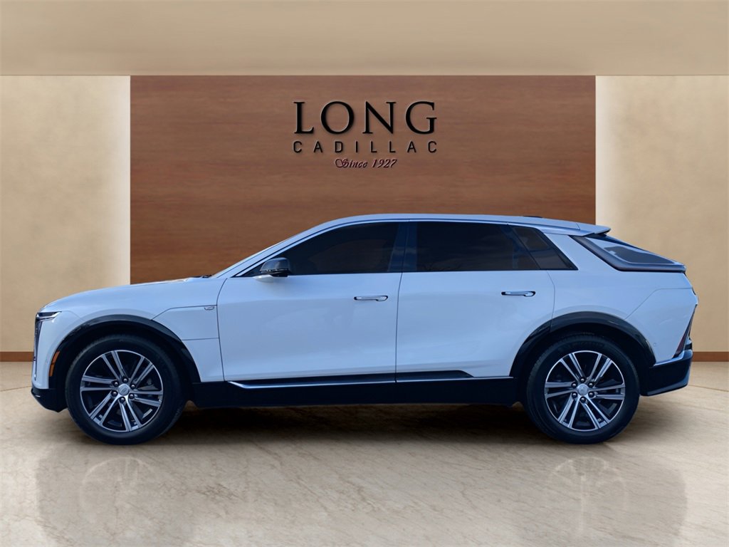 Used 2024 Cadillac LYRIQ Luxury 2 with VIN 1GYKPRRL5RZ132244 for sale in Southborough, MA