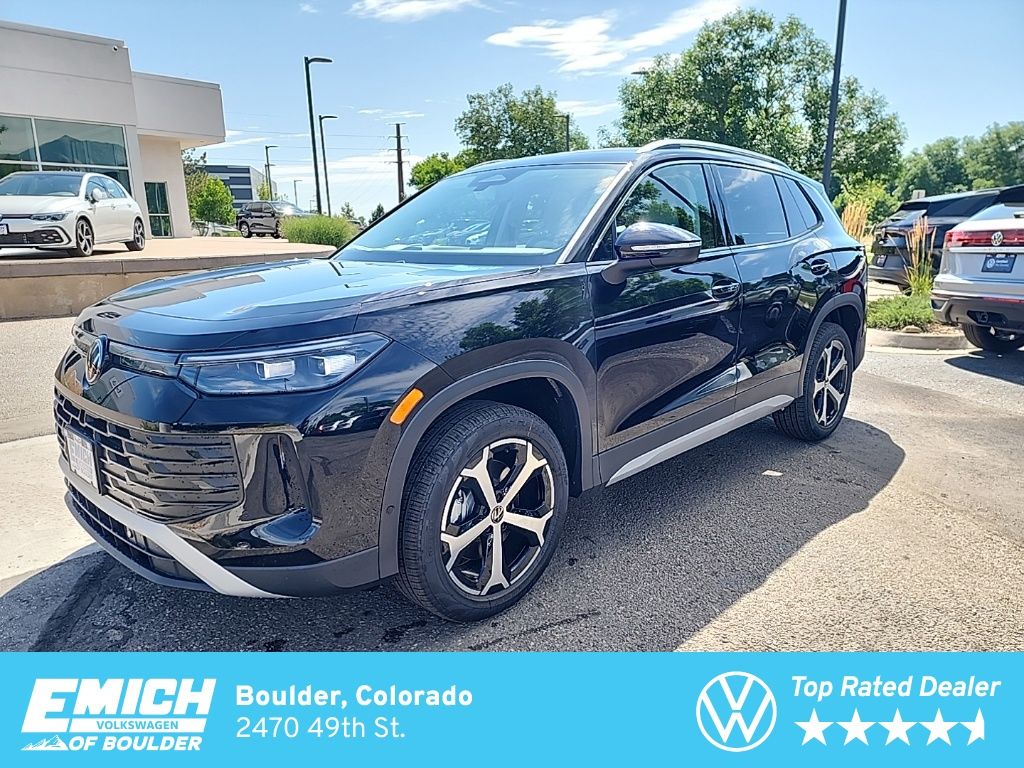2025 Volkswagen Tiguan SE's photo
