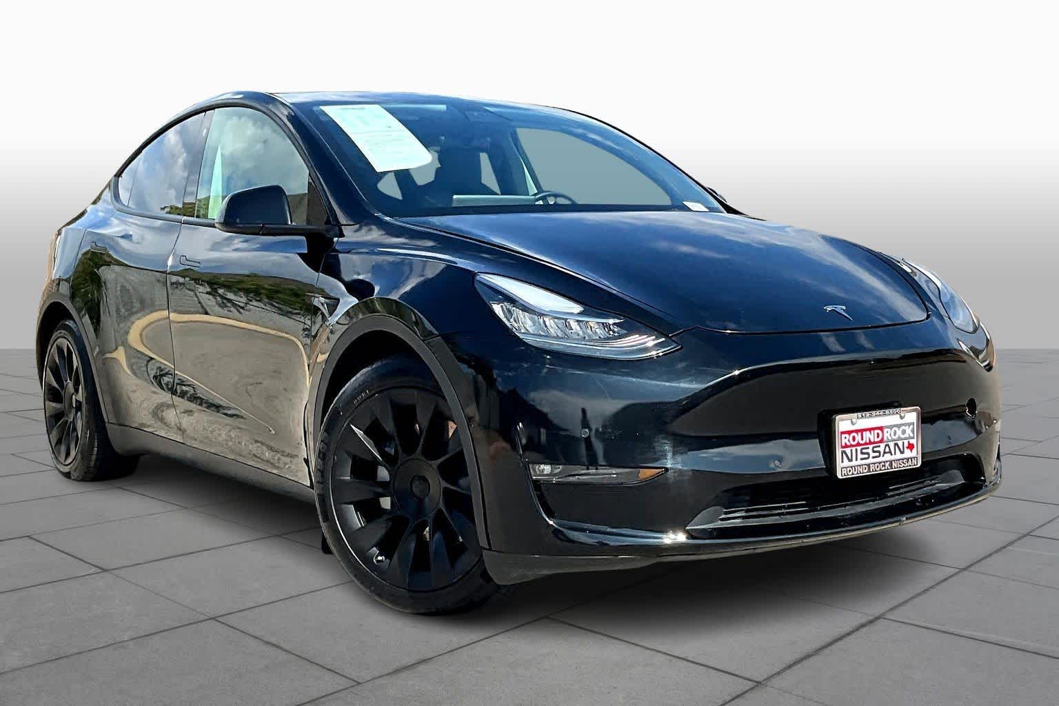 Used 2022 Tesla Model Y Long Range with VIN 7SAYGDEE1NF440525 for sale in Round Rock, TX