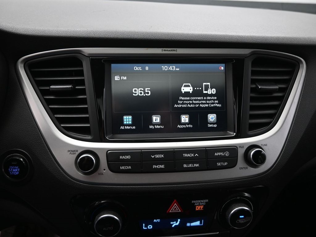 2021 Hyundai Accent Limited photo 3