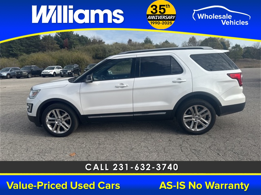 2017 Ford Explorer XLT's photo