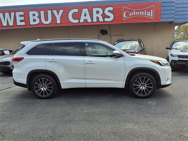 2018 Toyota Highlander XLE photo 2