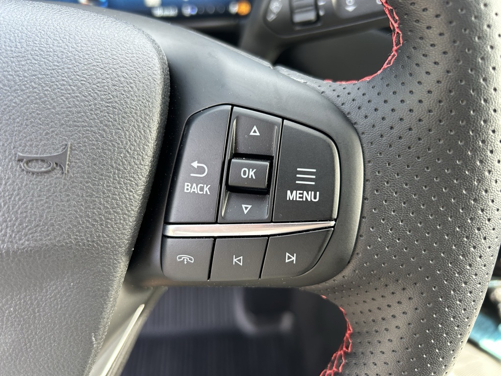 2024 Ford Escape ST-Line Select photo 14