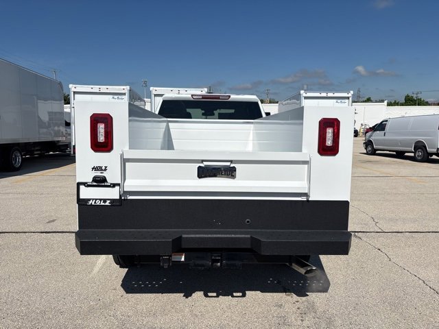 2025 Chevrolet Silverado 2500HD photo 2