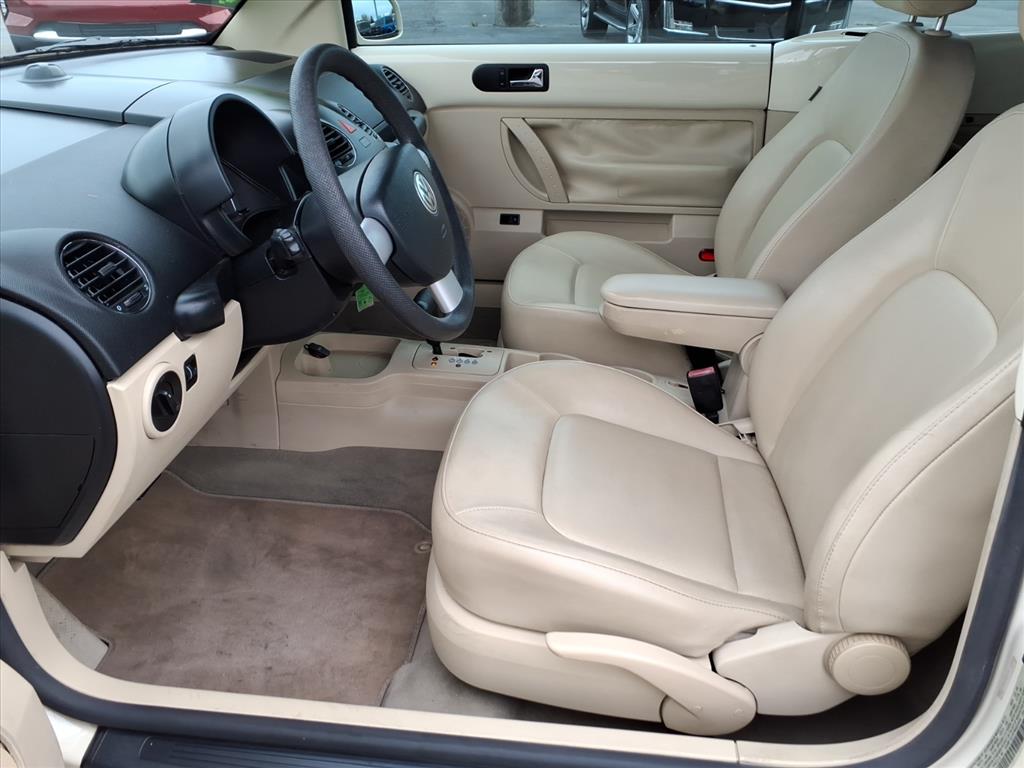 2007 Volkswagen Beetle 2.5 photo 3