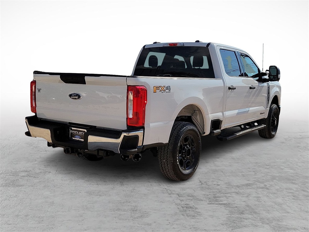 2025 Ford F-250 XLT photo 11
