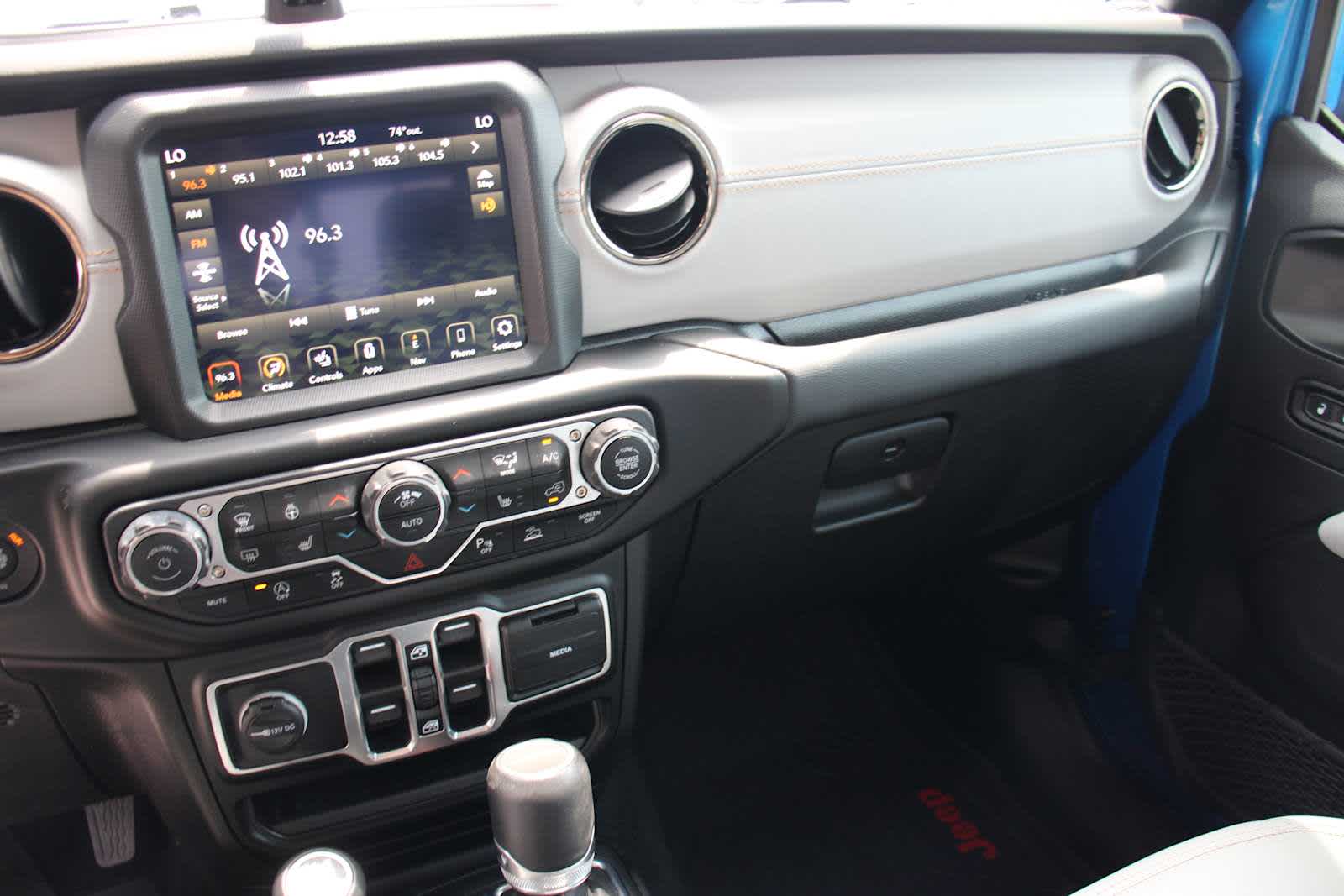2022 Jeep Gladiator High Altitude photo 31
