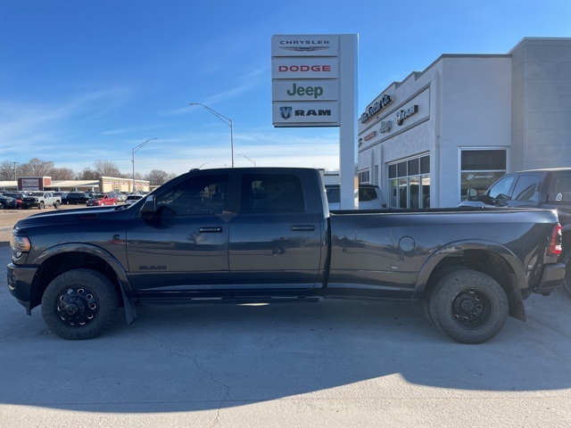 2021 RAM Ram 3500 Pickup Limited's photo