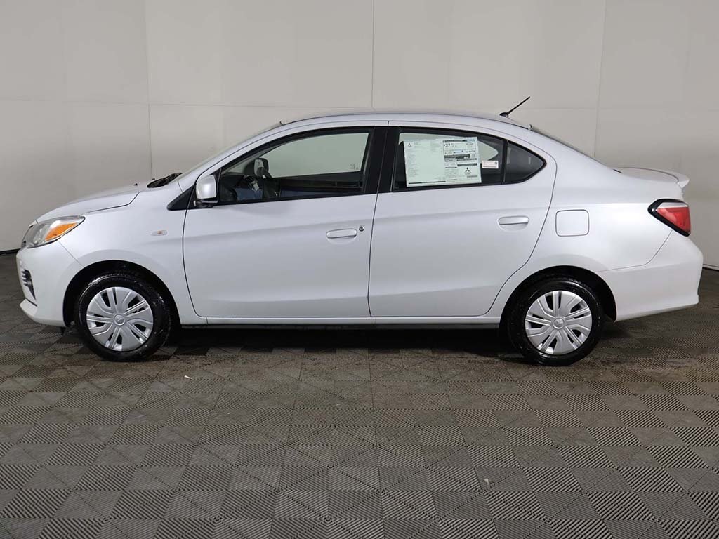2024 Mitsubishi Mirage G4 ES photo 14
