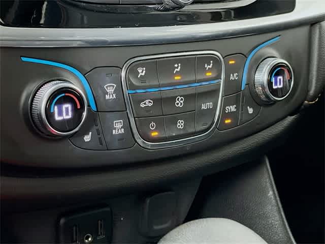 2021 Chevrolet Traverse Cloth photo 17