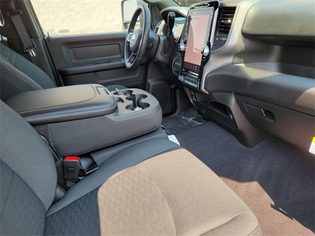 2025 Ram 2500 Tradesman photo 19