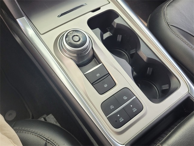 2024 Ford Explorer Limited photo 21
