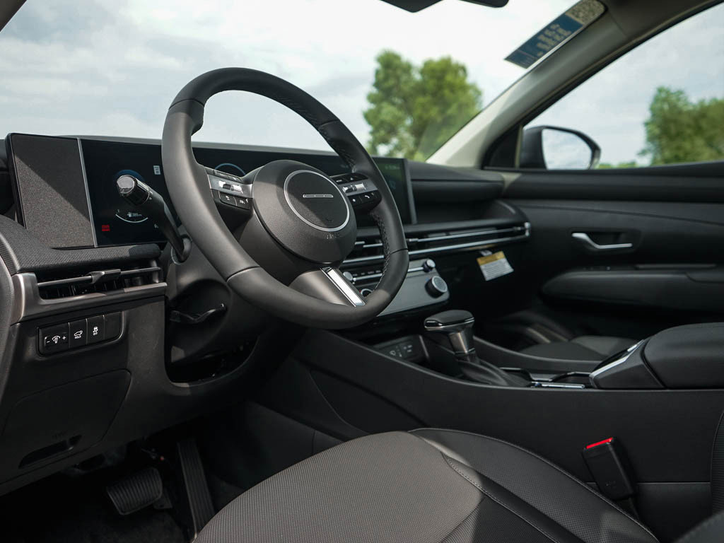 2025 Hyundai Tucson SEL Convenience photo 15