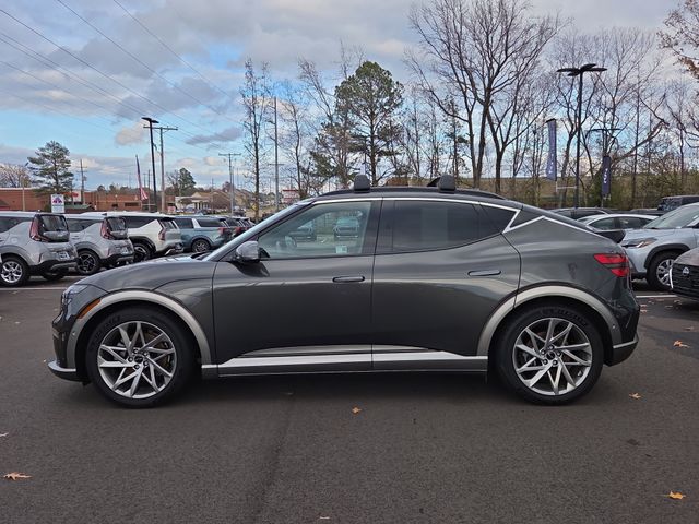 2024 Genesis GV60 AWD Advanced photo 3