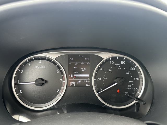 2025 Nissan Kicks Play S photo 12