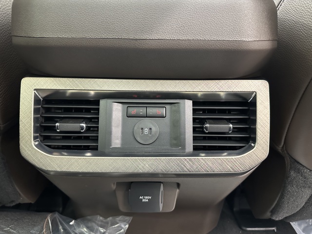 2025 Ford F-350 King Ranch photo 14