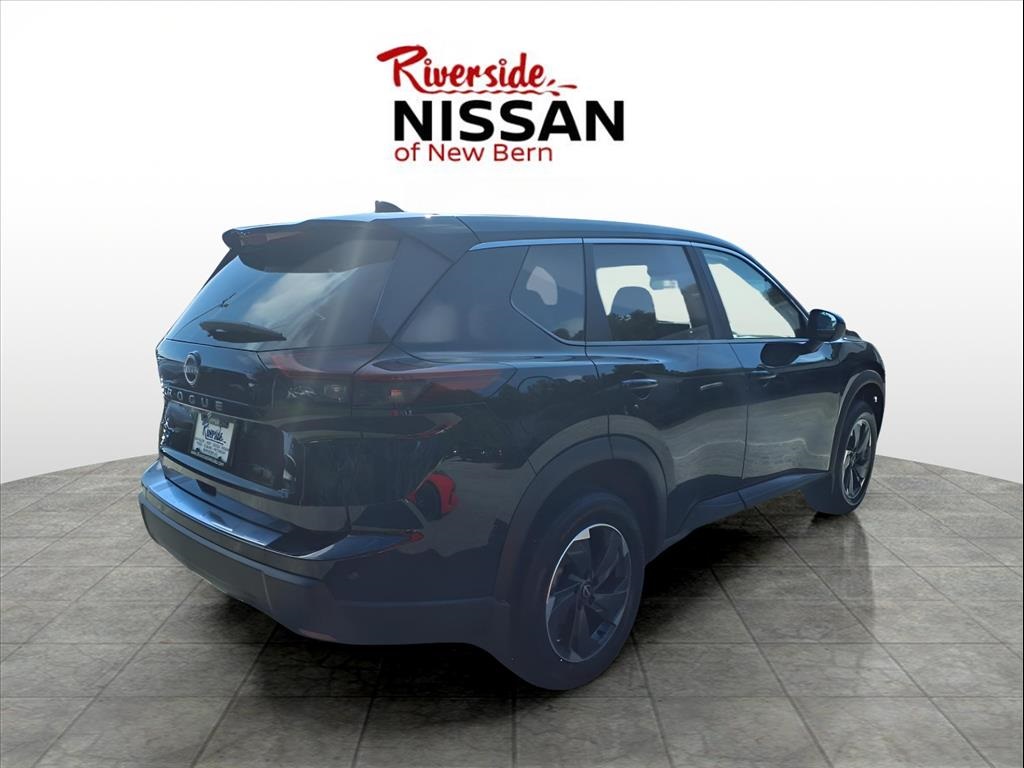 2025 Nissan Rogue SV photo 2
