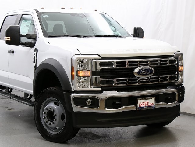 2026 Ford F-450 XL photo 2