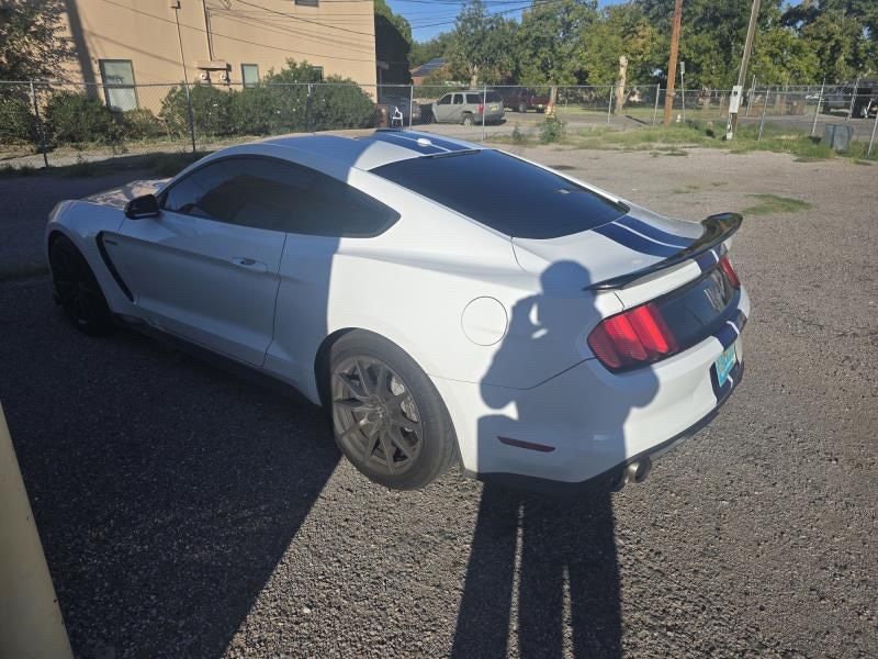 2016 Ford Mustang Shelby GT350 photo 4
