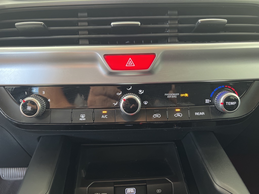2020 Kia Telluride LX photo 11