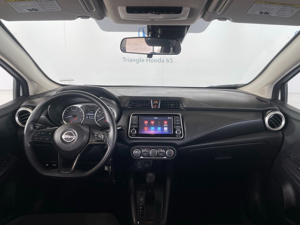2024 Nissan Versa 1.6 S photo 3