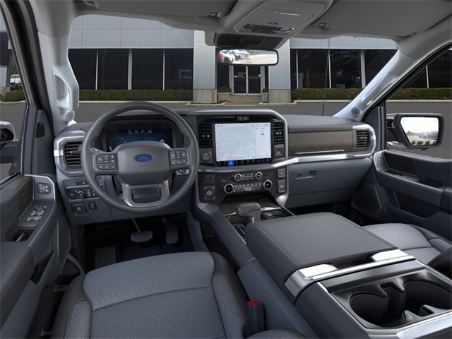 2025 Ford F-150 Lariat photo 9