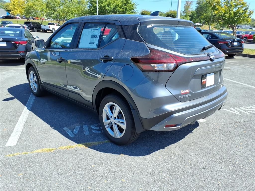 2025 Nissan Kicks Play S photo 4