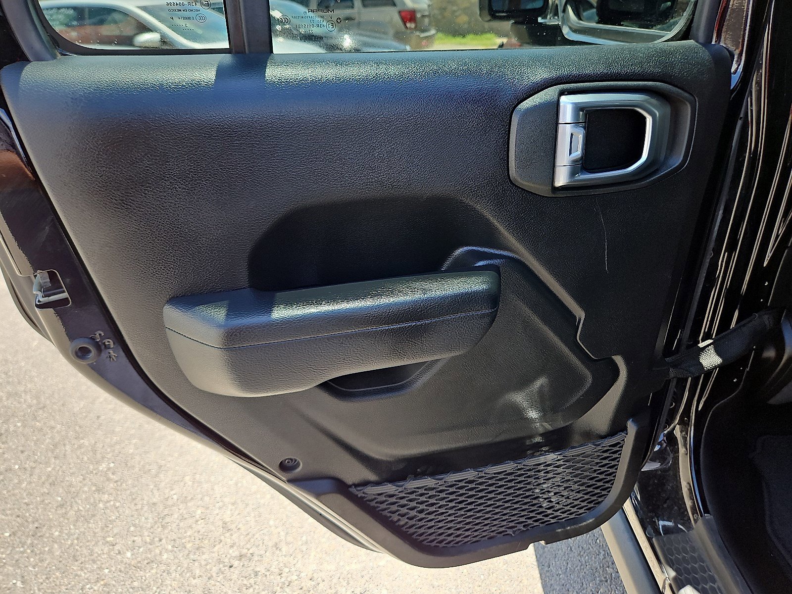 2023 Jeep Gladiator Mojave photo 12