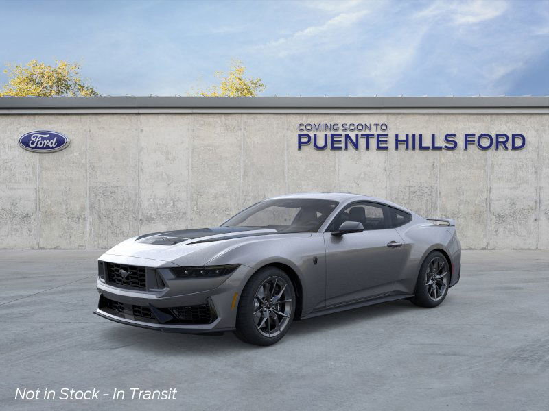 2026 Ford Mustang Dark Horse's photo