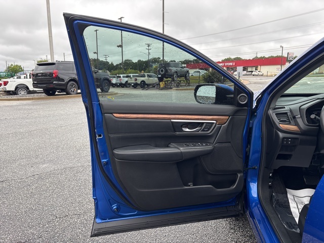 2021 Honda CR-V Touring photo 10