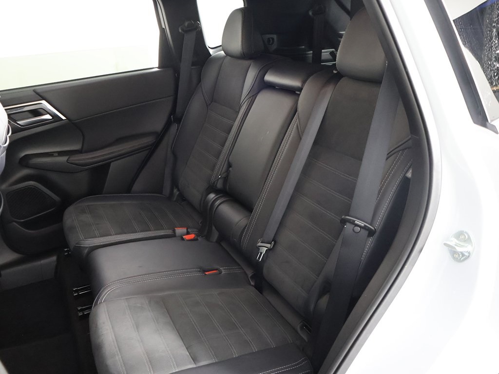 2024 Mitsubishi Outlander SE Ralliart photo 29